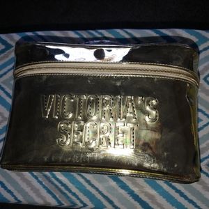 Victoria secret travelers bag